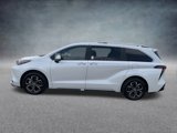 New 2025 Toyota Sienna Platinum image 4
