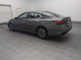 Used 2024 Nissan Altima 2.5 SV w/ SV Premium Package image 3