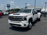 Used 2025 Chevrolet Silverado 3500 High Country w/ High Country Premium Package image 2