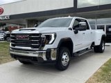 New 2025 GMC Sierra 3500 SLT w/ SLT Convenience Package image 5