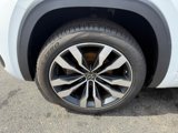 Used 2020 Volkswagen Atlas Cross Sport SEL R-Line image 4