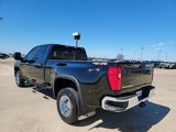 Used 2025 Chevrolet Silverado 3500 LT w/ Convenience Package image 5