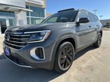New 2025 Volkswagen Atlas SE image 3