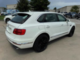 Used 2018 Bentley Bentayga image 2