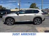 Used 2023 Nissan Rogue SL image 4