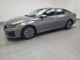 Used 2023 Nissan Altima 2.5 SV image 2