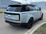 New 2025 Land Rover Range Rover SE image 3