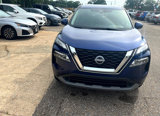 Used 2023 Nissan Rogue SV image 4