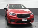 New 2026 Chrysler Pacifica Select image 4
