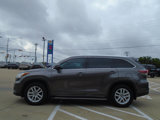 Used 2016 Toyota Highlander XLE image 4
