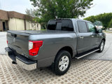 Used 2017 Nissan Titan SV image 5
