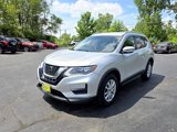 Used 2019 Nissan Rogue SV image 3