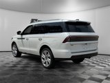 New 2025 Lincoln Navigator Reserve image 3
