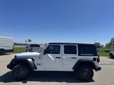 Used 2024 Jeep Wrangler Sport S image 5