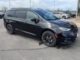 New 2025 Chrysler Pacifica Premium image 2