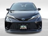 Used 2022 Toyota Sienna XSE image 2