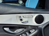 Used 2021 Mercedes-Benz GLC 300 4MATIC image 5