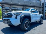Used 2025 Toyota Tacoma TRD Off-Road image 4