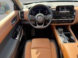 New 2025 Nissan Pathfinder Platinum image 4