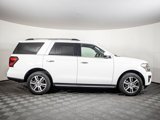 Used 2023 Ford Expedition Limited image 2