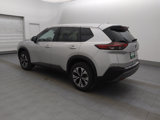 Used 2023 Nissan Rogue SV image 3