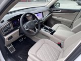 New 2025 Volkswagen Atlas SEL Premium R-Line image 4