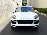 Used 2016 Porsche Cayenne Turbo image 3
