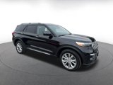 Used 2024 Ford Explorer Limited image 2
