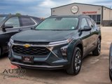Used 2025 Chevrolet Trax LT image 4