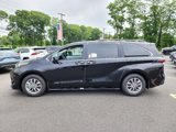 New 2025 Toyota Sienna XLE image 3