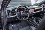 Certified 2025 Porsche Cayenne image 4