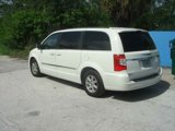 Used 2013 Chrysler Town & Country Touring image 2
