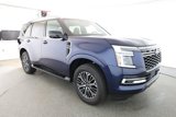 Used 2025 Nissan Armada Platinum image 3