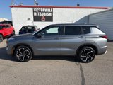 Used 2023 Mitsubishi Outlander SE image 4
