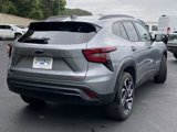 Used 2024 Chevrolet Trax RS w/ Driver Confidence Package image 5