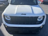 Used 2018 Jeep Renegade Altitude w/ Popular Equipment Group image 3