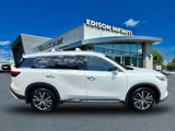 Used 2022 INFINITI QX60 Sensory w/ Vision Package image 3