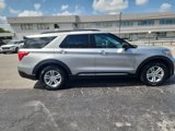 Used 2023 Ford Explorer XLT w/ Equipment Group 202A image 6
