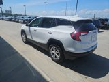 Used 2024 GMC Terrain SLE image 5