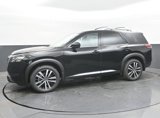 New 2025 Nissan Pathfinder Platinum image 4
