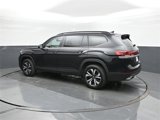 New 2026 Volkswagen Atlas SE image 5