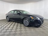Used 2024 Nissan Altima 2.5 SV image 2