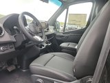 Used 2025 Mercedes-Benz Sprinter 2500 image 4