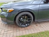 Used 2025 Honda Civic Sport image 4