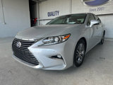 Used 2016 Lexus ES 300h image 4