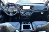 New 2026 Chrysler Pacifica Select image 4