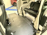 Used 2020 Chrysler Pacifica Touring-L Plus w/ Tire & Wheel Group image 5