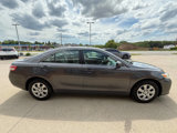 Used 2011 Toyota Camry LE image 6