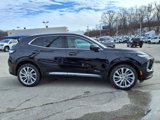 New 2025 Buick Envision Avenir image 2