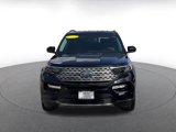 Used 2024 Ford Explorer Limited image 4